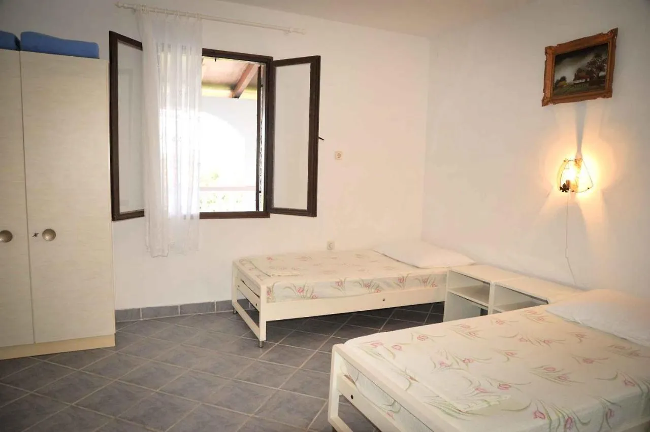 Apartments In Lopar/Insel Rab 36282