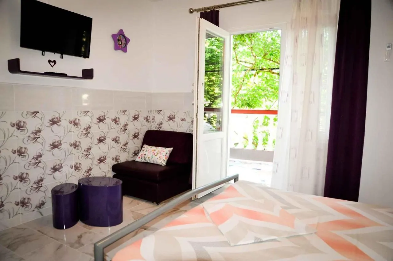 Apartments In Lopar/Insel Rab 36282  Lopar