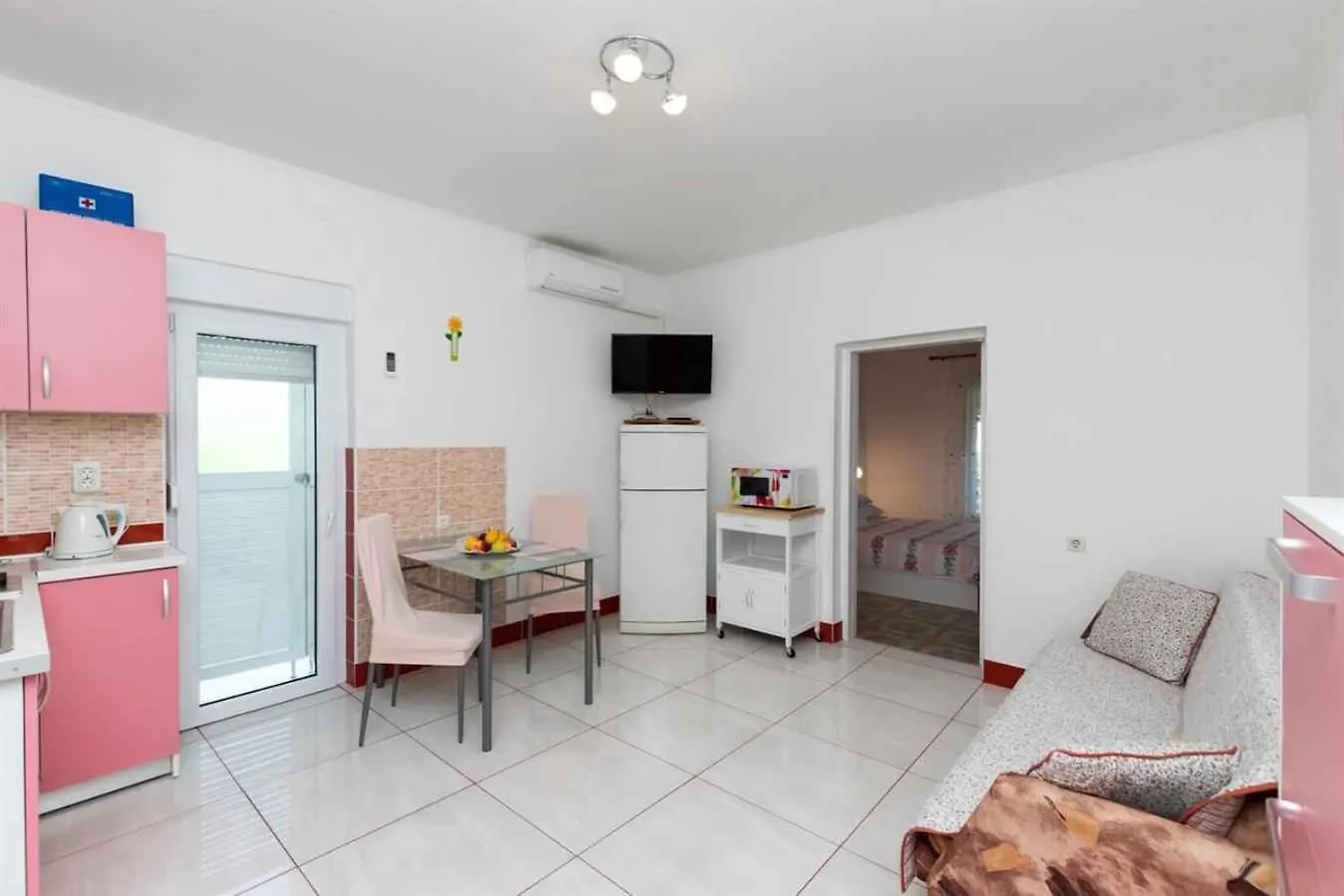 Apartments In Lopar/Insel Rab 36282  Lopar
